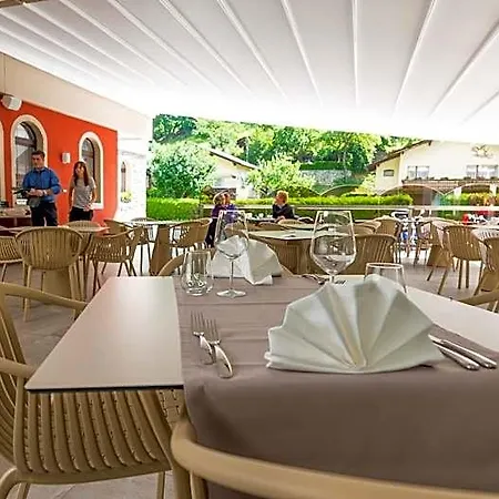 מלון Hotel-restaurant Ackersand