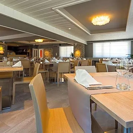 מלון Hotel-restaurant 3*