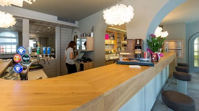 Hotel-restaurant מלון